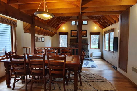 SNOWED INN Apartment - Yamba Accommodation 5