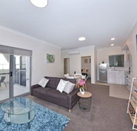 Modern Apartment in Perth City 1703 - Yamba Accommodation
