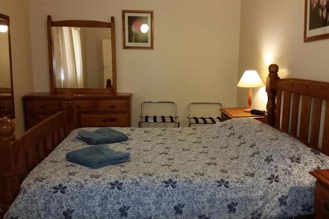 About Town Cottages - Yamba Accommodation 2