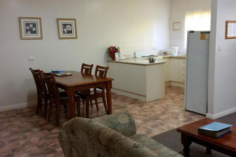 About Town Cottages - Yamba Accommodation 3