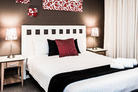 AirExec Apartments - Yamba Accommodation 2