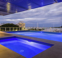 Privately Owned Hotel Room by Cairns Marina 222 - Yamba Accommodation