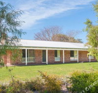 Dunsborough Holiday Homes Lens Lair Quindalup - Yamba Accommodation