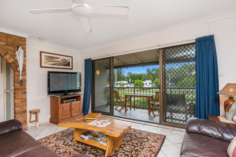 6 / 70 Lawson Street Atlantis - Yamba Accommodation 4