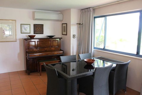 1 / 46 Lawson Street Byron Bay Nautilus - Yamba Accommodation 5