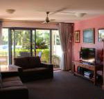 1 / 46 Lawson Street Byron Bay Nautilus - Yamba Accommodation