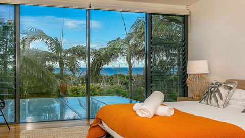 Your Luxury Escape - Kiah 11 Beach House - Yamba Accommodation 5