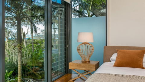 Your Luxury Escape - Kiah 11 Beach House - Yamba Accommodation 3