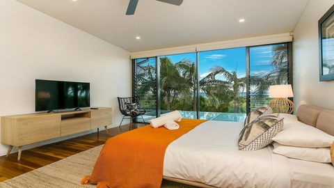 Your Luxury Escape - Kiah 11 Beach House - Yamba Accommodation 6