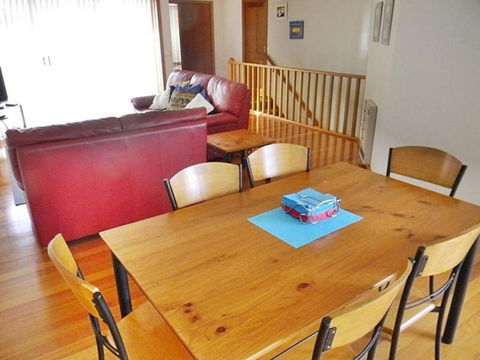 LAKESIDE2 - Yamba Accommodation 3