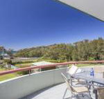 Fathoms 17 Mollymook ALL LINEN PROVIDED - Yamba Accommodation