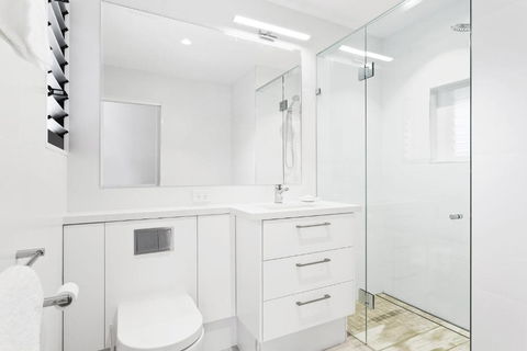 Bayvilla 4 At The Beach - Yamba Accommodation 4