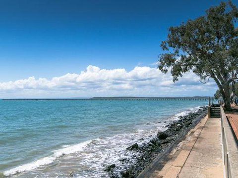 Sublime Beachfront Queenslander On The Esplanade - Yamba Accommodation 1
