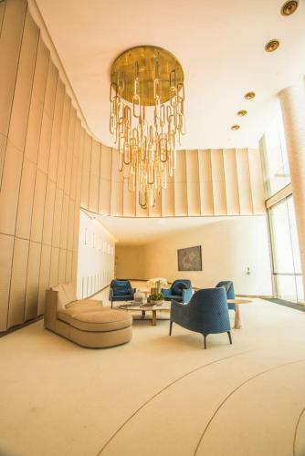 STUNNING Luxury 2beds2bathAPT AtCBD (Haymarket) - Yamba Accommodation 3