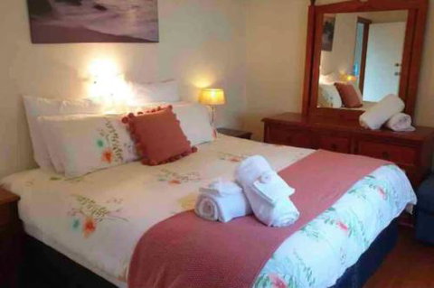 RYE Rock N Roll & Roadsters Are Coming To Town - Yamba Accommodation 0