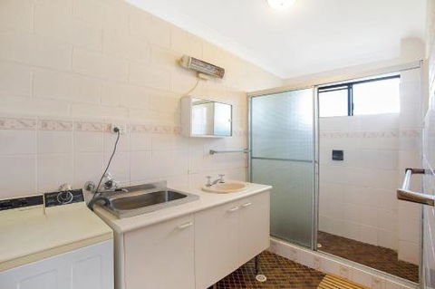Apollo Unit 14 - Yamba Accommodation 4