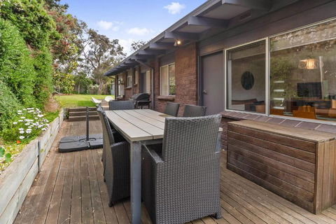 BADENOCH - Yamba Accommodation 6