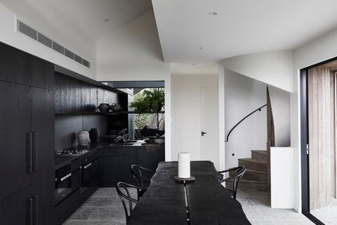 Byron Beach Abodes - Yamba Accommodation 6