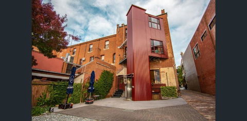 Grand & Central On George Unique Opulent - Yamba Accommodation 3