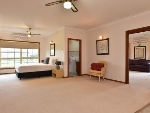 Wine Country Homestead 1br Studio - Yamba Accommodation 0