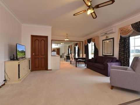 Wine Country Homestead 1br Studio - Yamba Accommodation 6