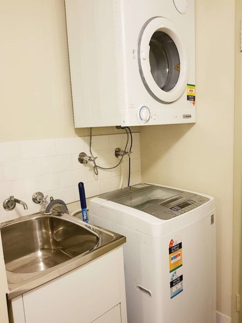 Darling Harbour Cozy 1 Bedroom Apartment - Yamba Accommodation 6