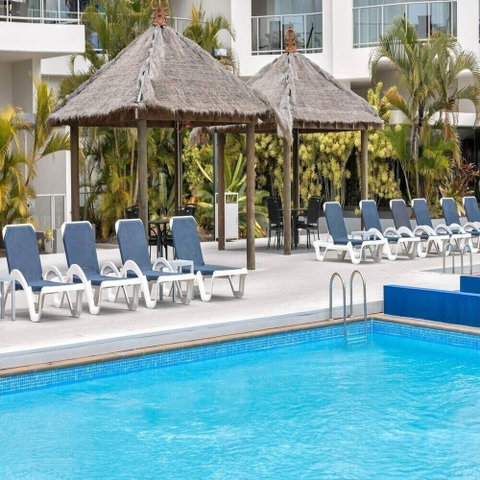 1 BDR / Apt / Foxtel / WiFi / Pool / Parking / Spa / Urangan - Yamba Accommodation 4