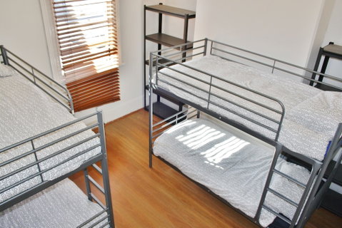 The Hive Hostel - Yamba Accommodation 6