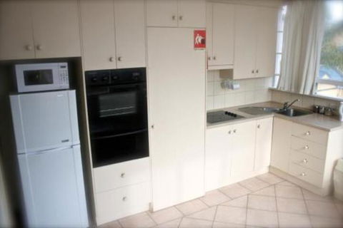 Glenelg Beach Hostel - Yamba Accommodation 2