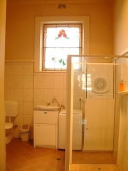 Royal Apartments - Yamba Accommodation 1