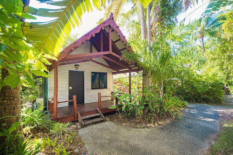 Magnums Airlie Beach - Yamba Accommodation 6