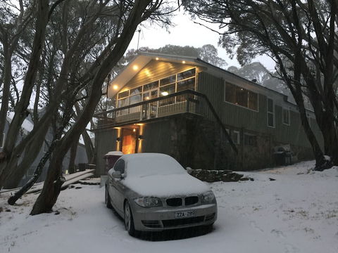 Amber Lodge Mt Buller - Hostel - Yamba Accommodation 1
