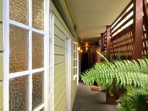 Five 3 Five - The Beachside Barracks - Yamba Accommodation 3