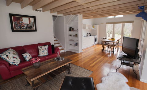 Abby's Cottages - Yamba Accommodation 0