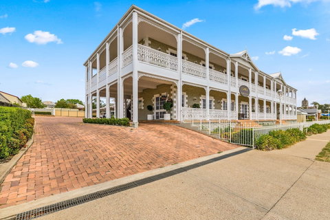 Quality Inn Ashby House Tamworth - Yamba Accommodation 1