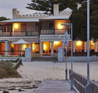 Hotel Rottnest - Yamba Accommodation
