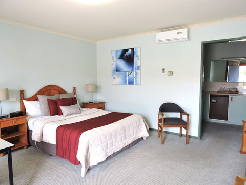 Melaleuca Motel - Yamba Accommodation 2