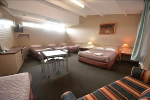 Parkview Motor Inn Parkes - Yamba Accommodation 2