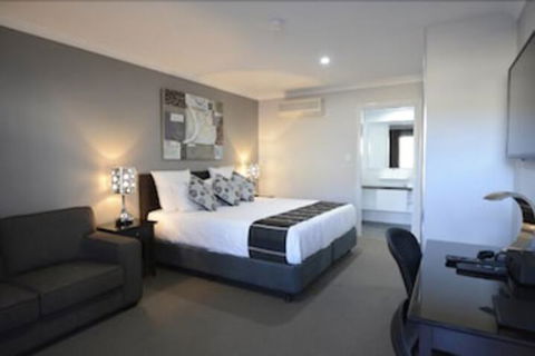 Aastro Dish Motor Inn - Yamba Accommodation 4