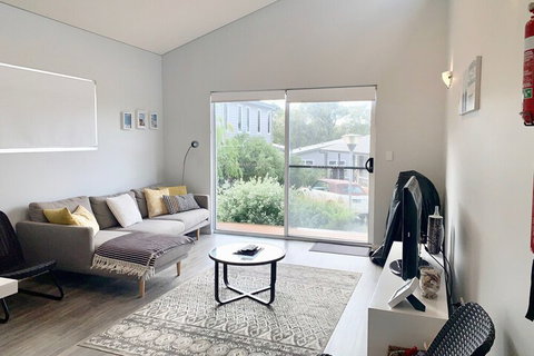 17 By The Sea Dunsborough - Yamba Accommodation 3