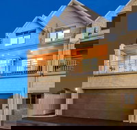 Serenity on the Terrace - Yamba Accommodation