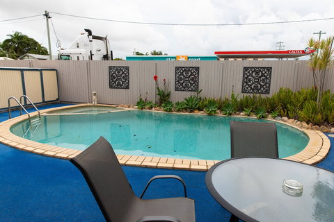 Lantern Motor Inn - Yamba Accommodation 3