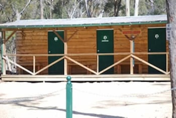 Gumleaves Bush Holidays - Yamba Accommodation 0
