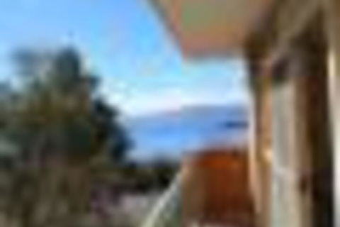 Twin Seasons 5 Deluxe Holiday Apartment - Yamba Accommodation 7