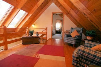 Otago Cottage - Yamba Accommodation 1