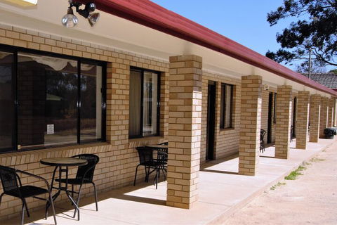 Civic Motor Inn - Yamba Accommodation 5