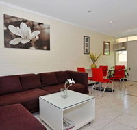 Park Vista Executive Townhouses - Yamba Accommodation