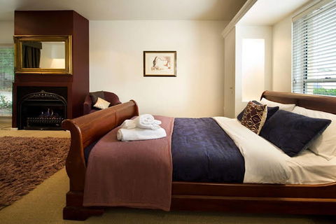 Zen Suite - Yamba Accommodation 0