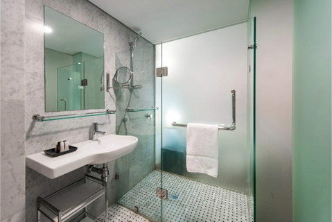 Contemporary Room, Roof Terrace, Stay In The City - Yamba Accommodation 4