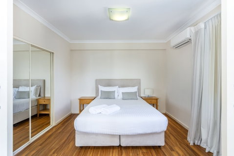Perth West End Apartment 406 - Yamba Accommodation 3